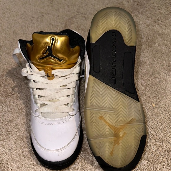 Air Jordan retro Olympic gold white